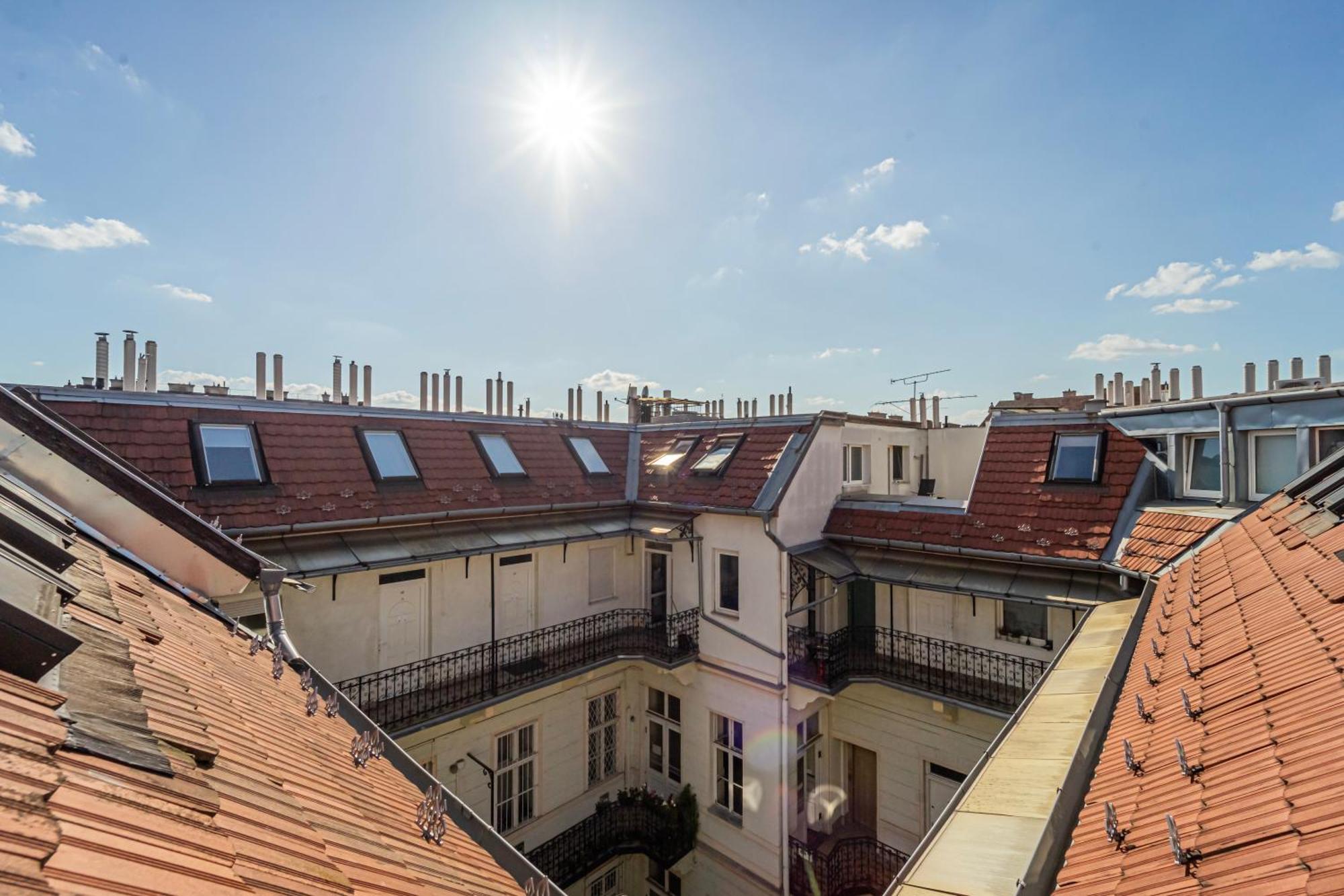 Exclusive & Central Duplex Residence By Prestige Homes Budapest Luaran gambar